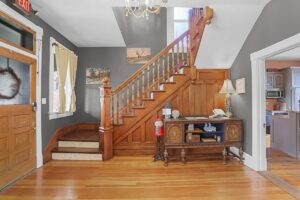Large, bright entryway