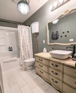 Studio Suite Bathroom