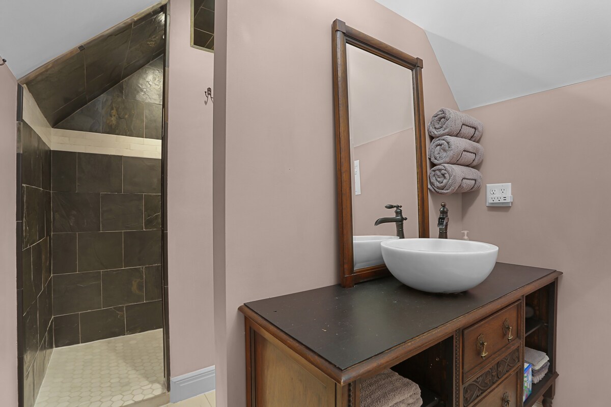 Private bathroom on the 3rd floor w/ slate shower